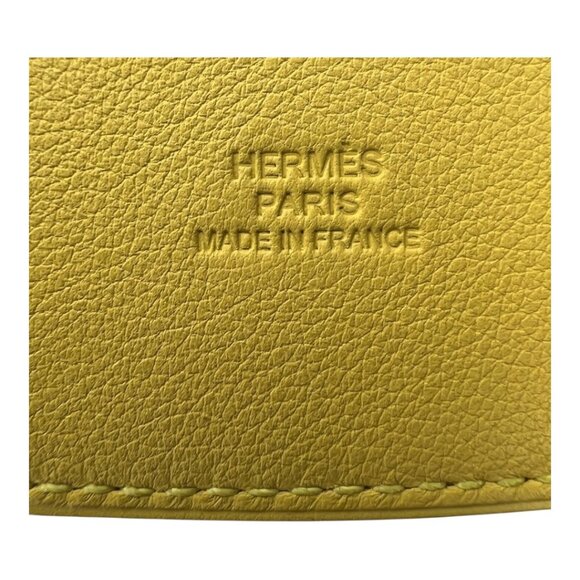 Hermes Swift Chevre Calfskin Lemon Yellow Credit Card Drivers License Wallet - Picture 4 of 10